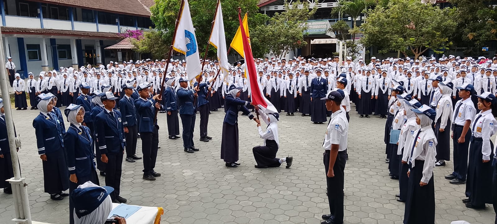 Upacara Pelantikan Pengurus Osis 2026-2027