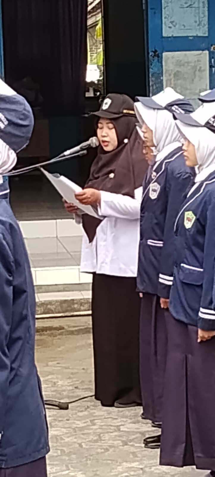 Upacara Pelantikan Pengurus Osis 2026-2027